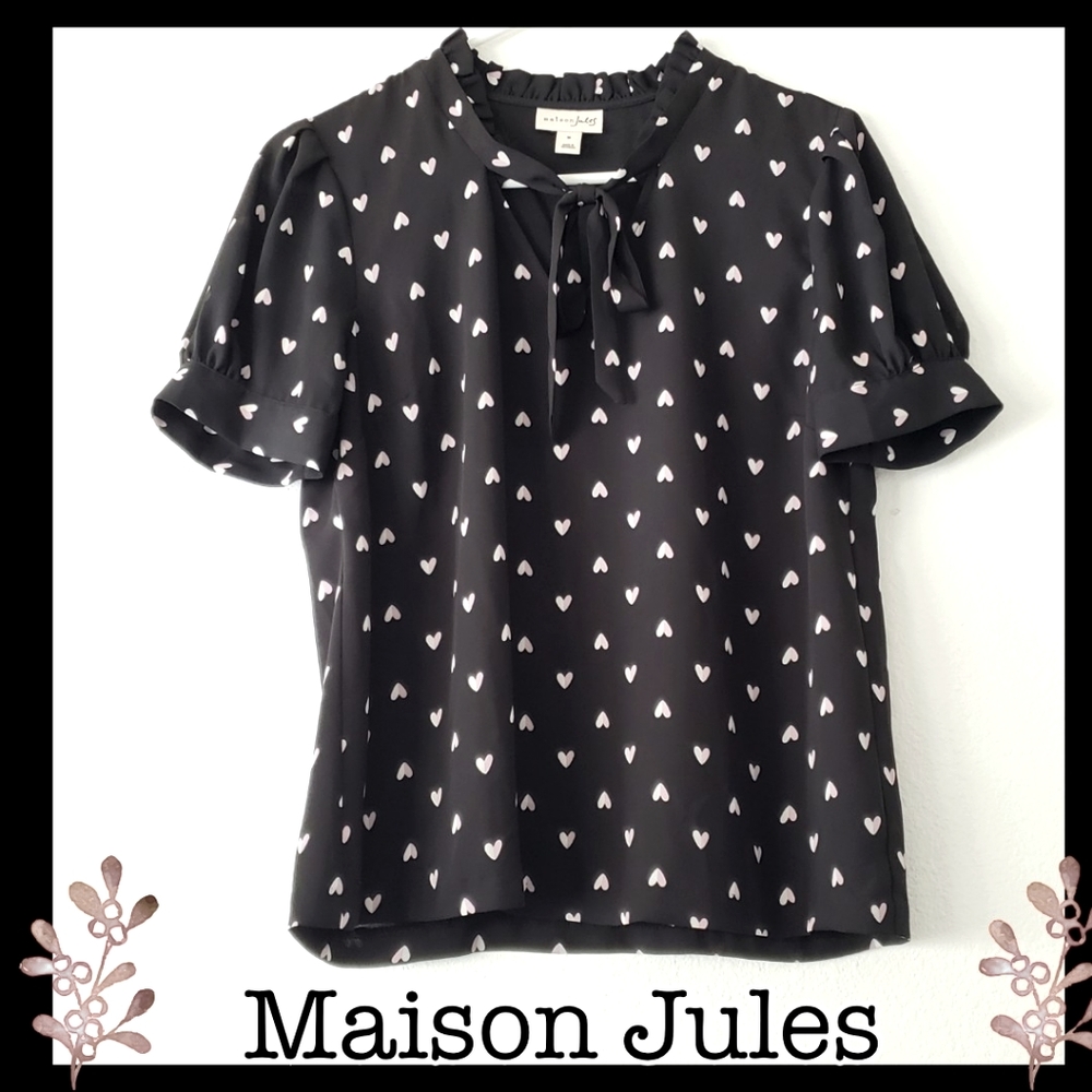 ♥️ $  3/$15 Maison Jules:Size:M/ Black Heart Blouse